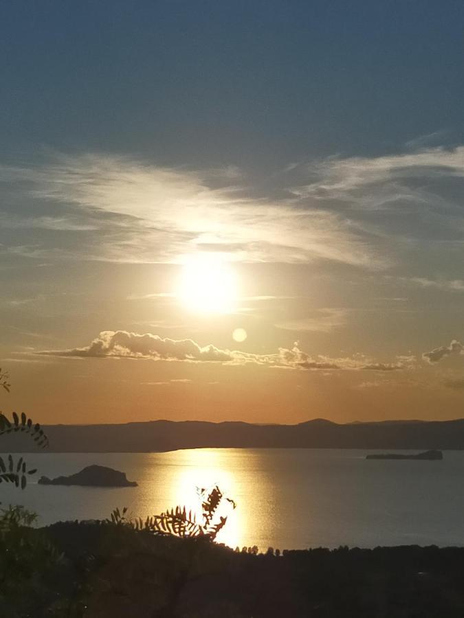 Appartamento A Marta Nel Lago Di Bolsena מראה חיצוני תמונה